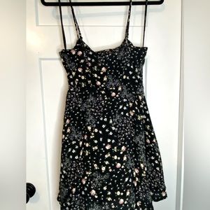 Mini dress flower print- size small